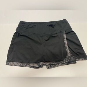 Reebok Black and grey Athletic Skort slim fit XS